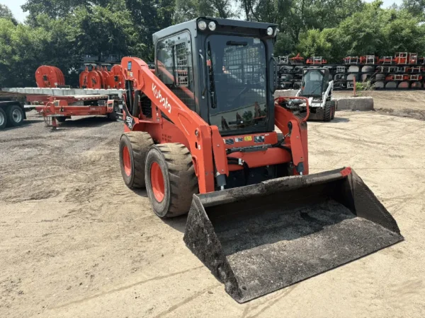 2024 Kubota SSV75PHFRC Skid Steer Loaders 200302 - Image 3