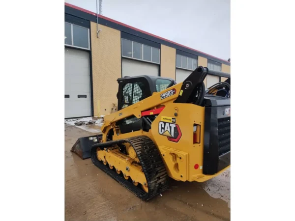 2024 Caterpillar 299D3XE Compact Track Loader - Image 4