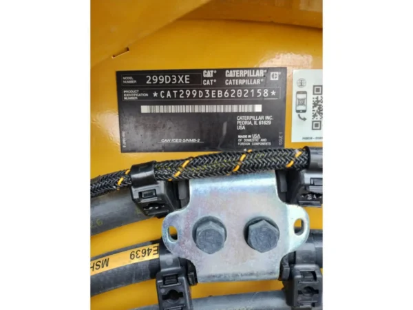 2024 Caterpillar 299D3XE Compact Track Loader - Image 8
