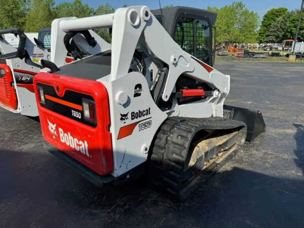 bobcat skid steer