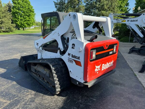 bobcat skid steer