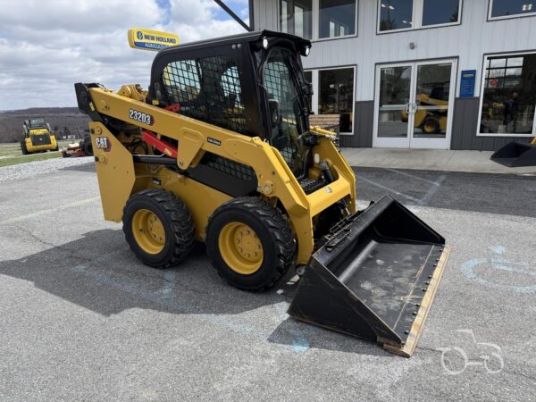 2024 CATERPILLAR 232D3