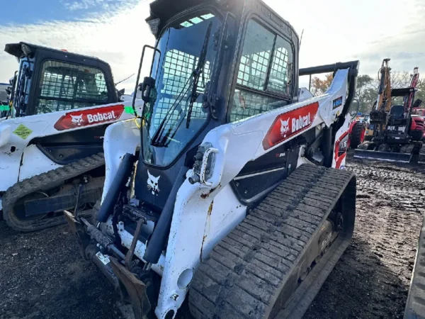 2020 Bobcat T76 Compact Track Loader 194913