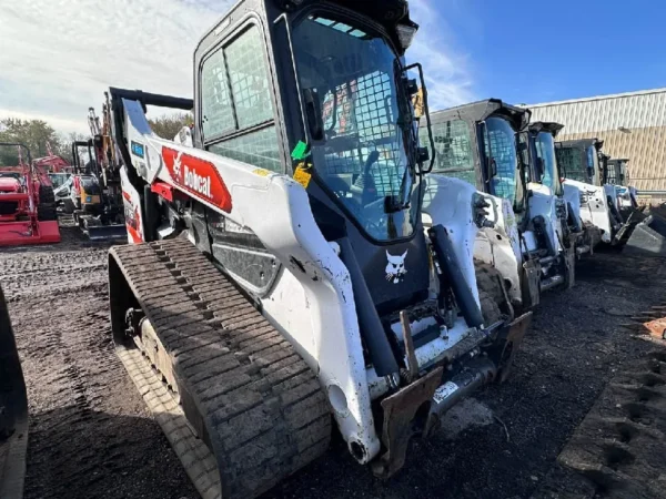2020 Bobcat T76 Compact Track Loader 194913 - Image 3