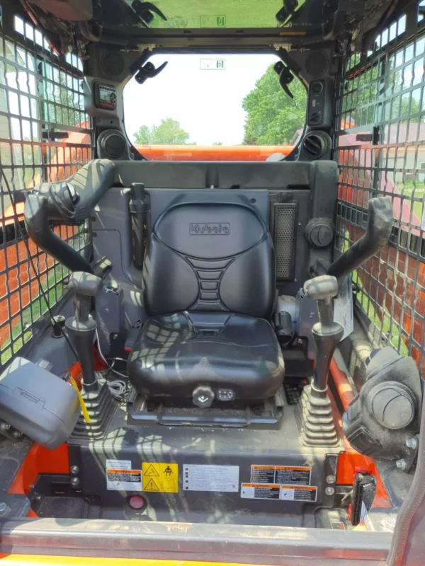 kubota ssv65 kubota tractor skid steer - Image 6